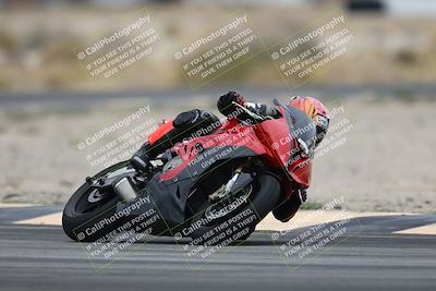 media/Nov-15-2025-Race Pace (Sat) [[8de605a2d8]]/Non Verified Riders (1st 20 Minutes)/Turn 4 (1010am)/